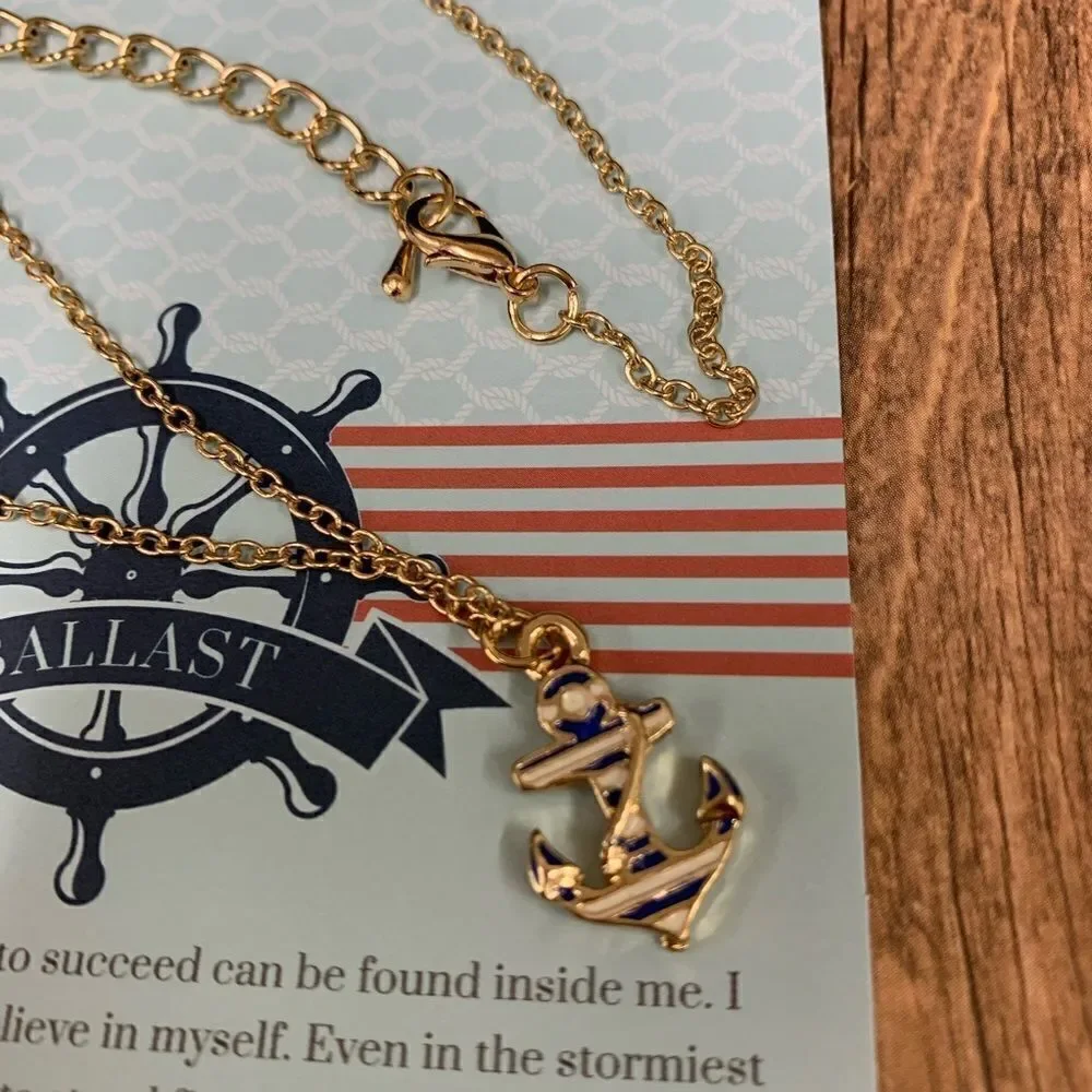 TuVous Ballast Anchor Necklace‎